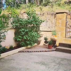 Casa Mon Сasa de vacaciones Tiurana